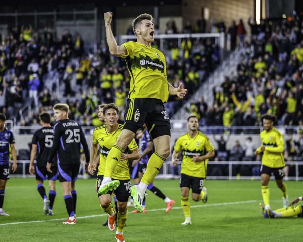 Columbus Crew Edge San Jose Earthquakes 2-1 in Front of Sellout Crowd
